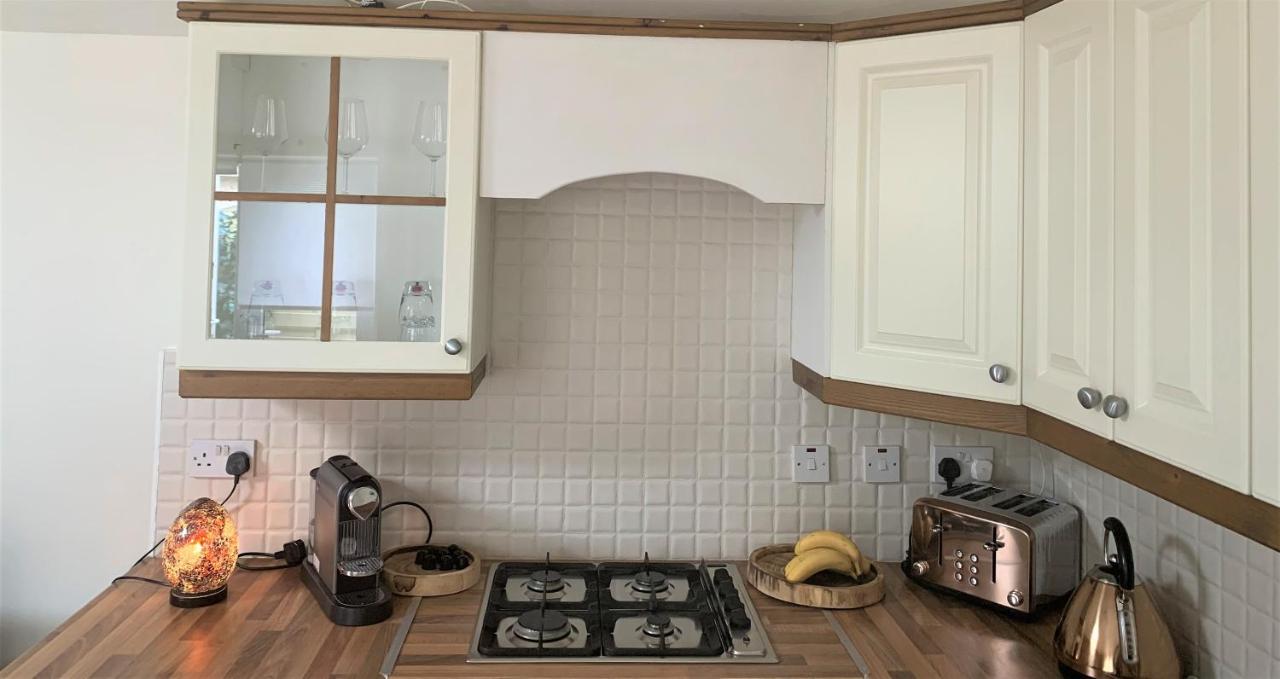 Naas 2 Bedroom Back Garden Escape Экстерьер фото