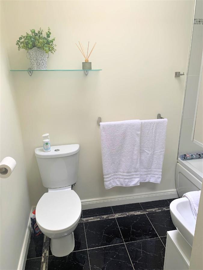 Naas 2 Bedroom Back Garden Escape Экстерьер фото